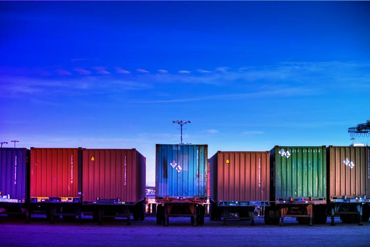 featured image for Using webhooks to integrate Sonatype Lifecycle with Red Hat Quay - Part 2